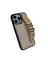 Kartlık Harfli Krem Deri iPhone Kılıf